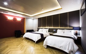Design Hotel 2ne1 Jukdo Market Pohang