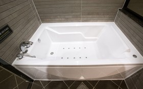 Design Hotel 2ne1 Jukdo Market Pohang