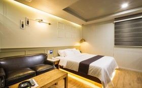 Design Hotel 2ne1 Jukdo Market Pohang