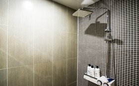 Design Hotel 2ne1 Jukdo Market Pohang