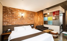 Design Hotel 2ne1 Jukdo Market Pohang