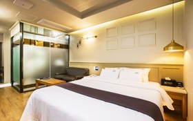 Design Hotel 2ne1 Jukdo Market Pohang