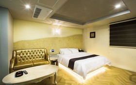 Design Hotel 2ne1 Jukdo Market Pohang