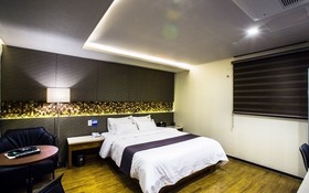 Design Hotel 2ne1 Jukdo Market Pohang