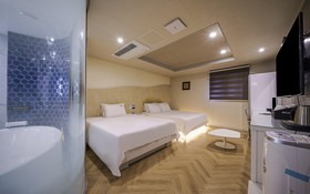 Design Hotel 2ne1 Jukdo Market Pohang