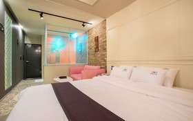 Design Hotel 2ne1 Jukdo Market Pohang