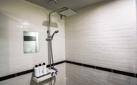 Design Hotel 2ne1 Jukdo Market Pohang