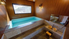 Guryong Ryokan