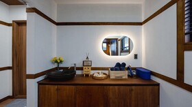 Guryong Ryokan