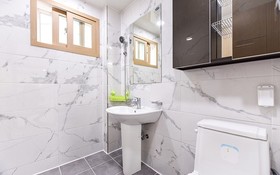 Healing House Pension