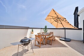 Hotel 701