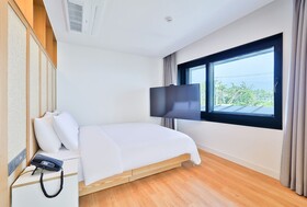 Hotel 701