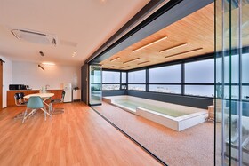 Hotel 701