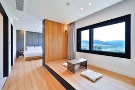 Hotel 701