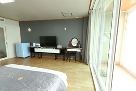 Hotel Marine