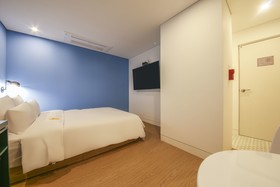 Hotel Raza B
