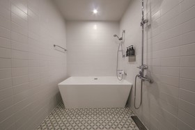Hotel Raza B