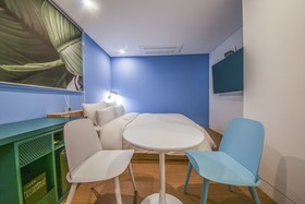 Hotel Raza B