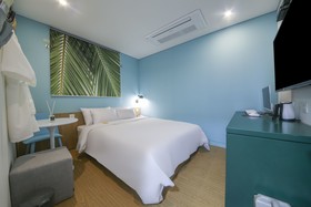 Hotel Raza B