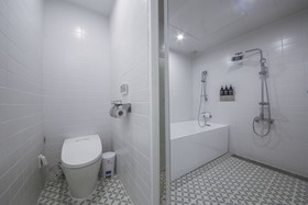 Hotel Raza B