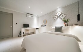 Hotel Yam
