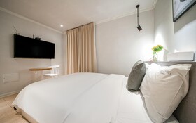 Hotel Yam