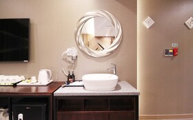 Idea Hotel