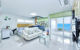 Pinewave Sea & Spa Pension