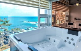 Pinewave Sea & Spa Pension