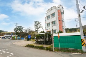 Pohang 5-island Pension