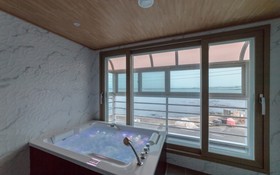 Pohang Beach63 Spa Pension