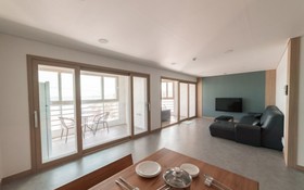 Pohang Beach63 Spa Pension