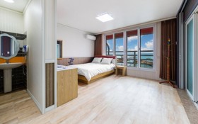 Pohang Blue Coral Pension
