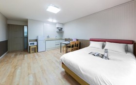 Pohang Blue Coral Pension