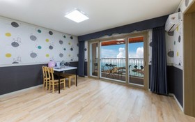 Pohang Blue Coral Pension