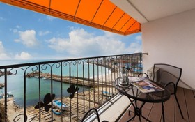 Pohang Blue Coral Pension