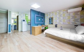 Pohang Blue Coral Pension