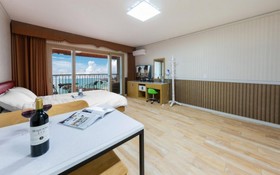 Pohang Blue Coral Pension