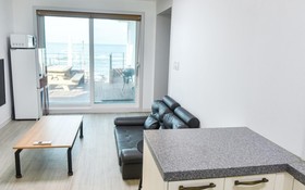 Pohang Damodi Pool Villas Pension