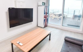 Pohang Damodi Pool Villas Pension