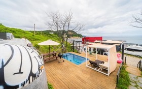 Pohang Glampingaen and Caravan Pension