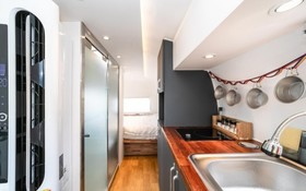 Pohang Glampingaen and Caravan Pension