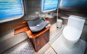 Pohang Glampingaen and Caravan Pension