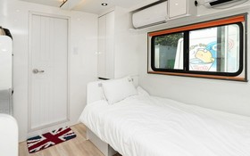 Pohang Guryongpo Uni's Bada Caravan