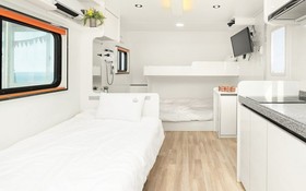 Pohang Guryongpo Uni's Bada Caravan