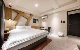 Pohang Jukdo Gallery Hotel
