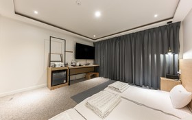 Pohang Jukdo Gallery Hotel