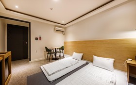 Pohang Jukdo Gallery Hotel