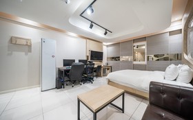 Pohang Jukdo Market Hotel A1