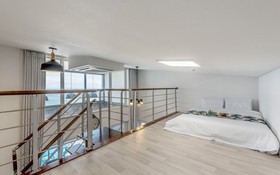 Pohang Molly Holly Pension